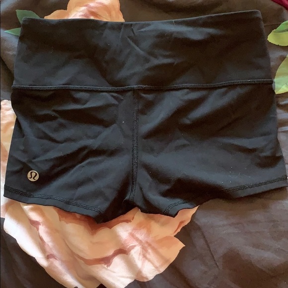Lululemon shorts - Picture 2 of 2